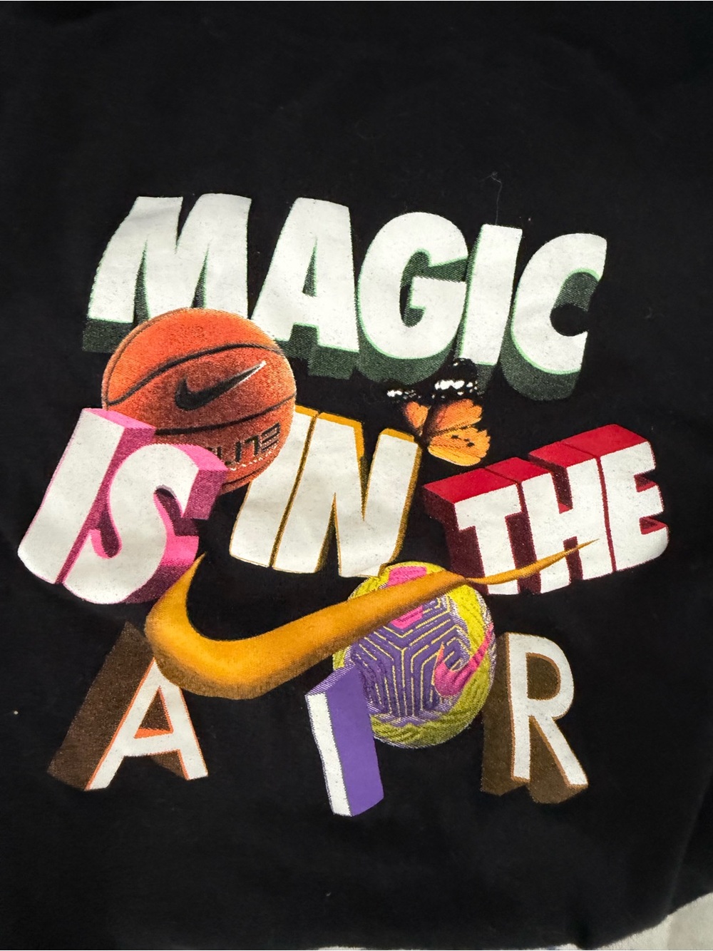 4 Nike Kids Short Sleeve Tees Multi-Color Graphic Pack set of shirts medium - Picture 5 of 11